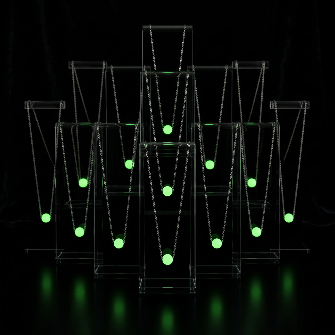 Glow In The Dark Bead Necklace — marketing