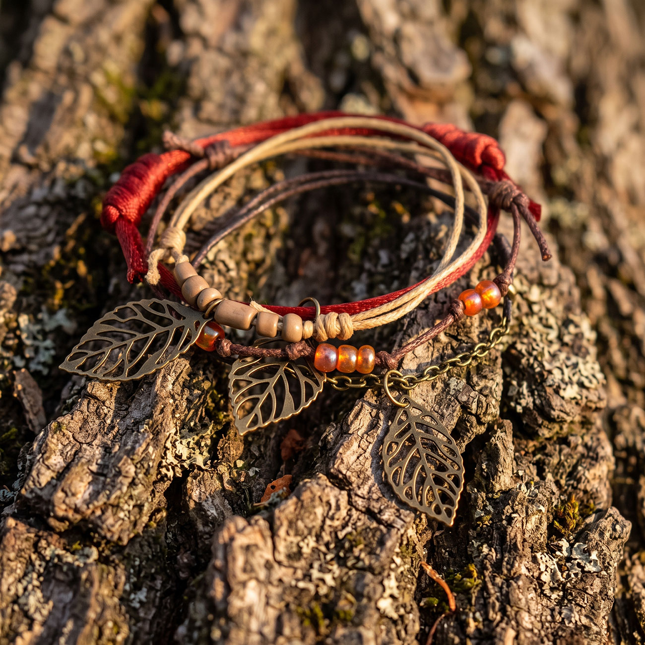 Falling Leaves Bracelet Style Pack, marketing photo 3