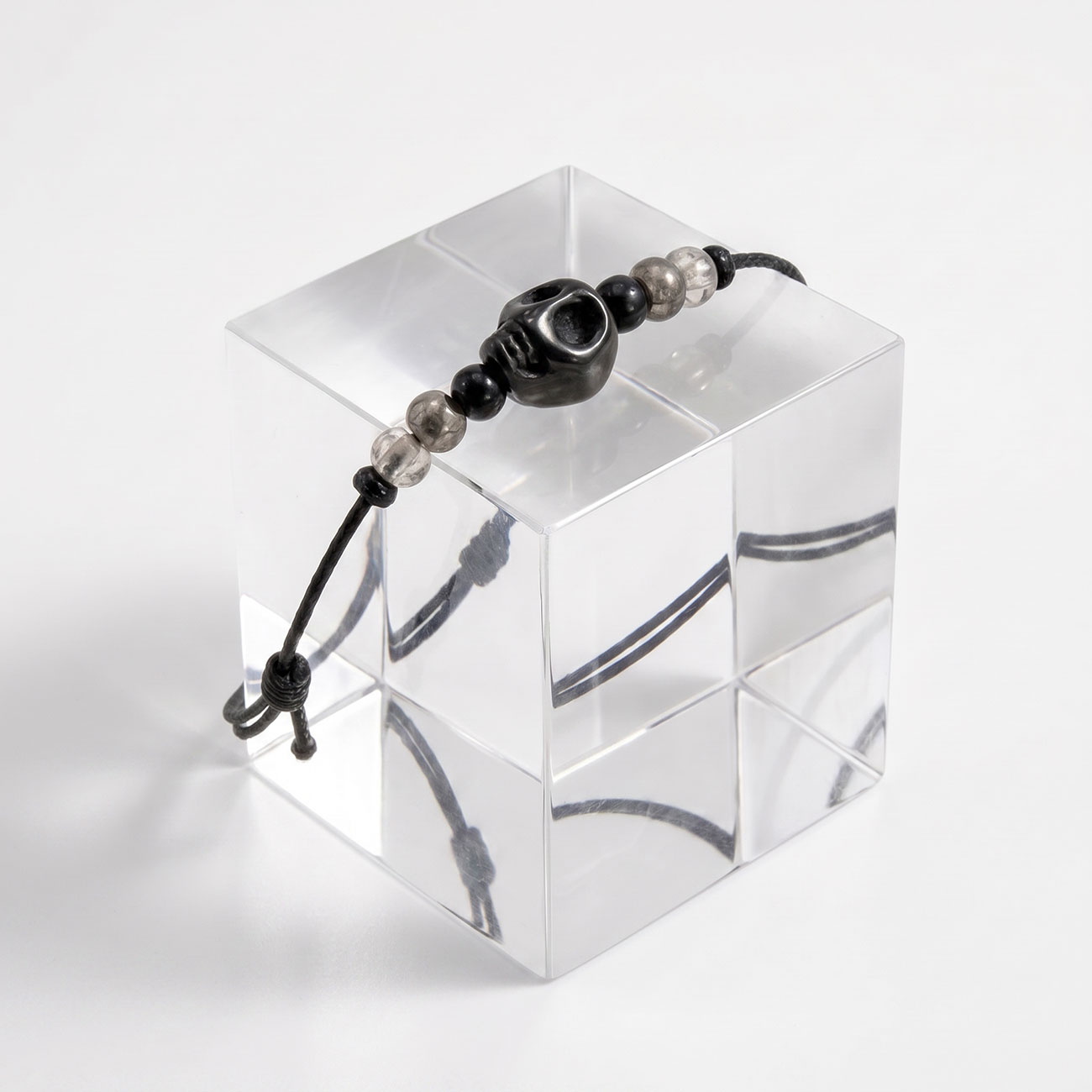 Skull Bracelet • Black — marketing